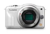 Panasonic Lumix DMC-GF3 Kit 12.1 MP Digital Camera White (Body)
