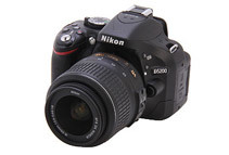 Nikon D5200 24.1MP Digital SLR Camera w/ 18-55mm VR Lens Kit