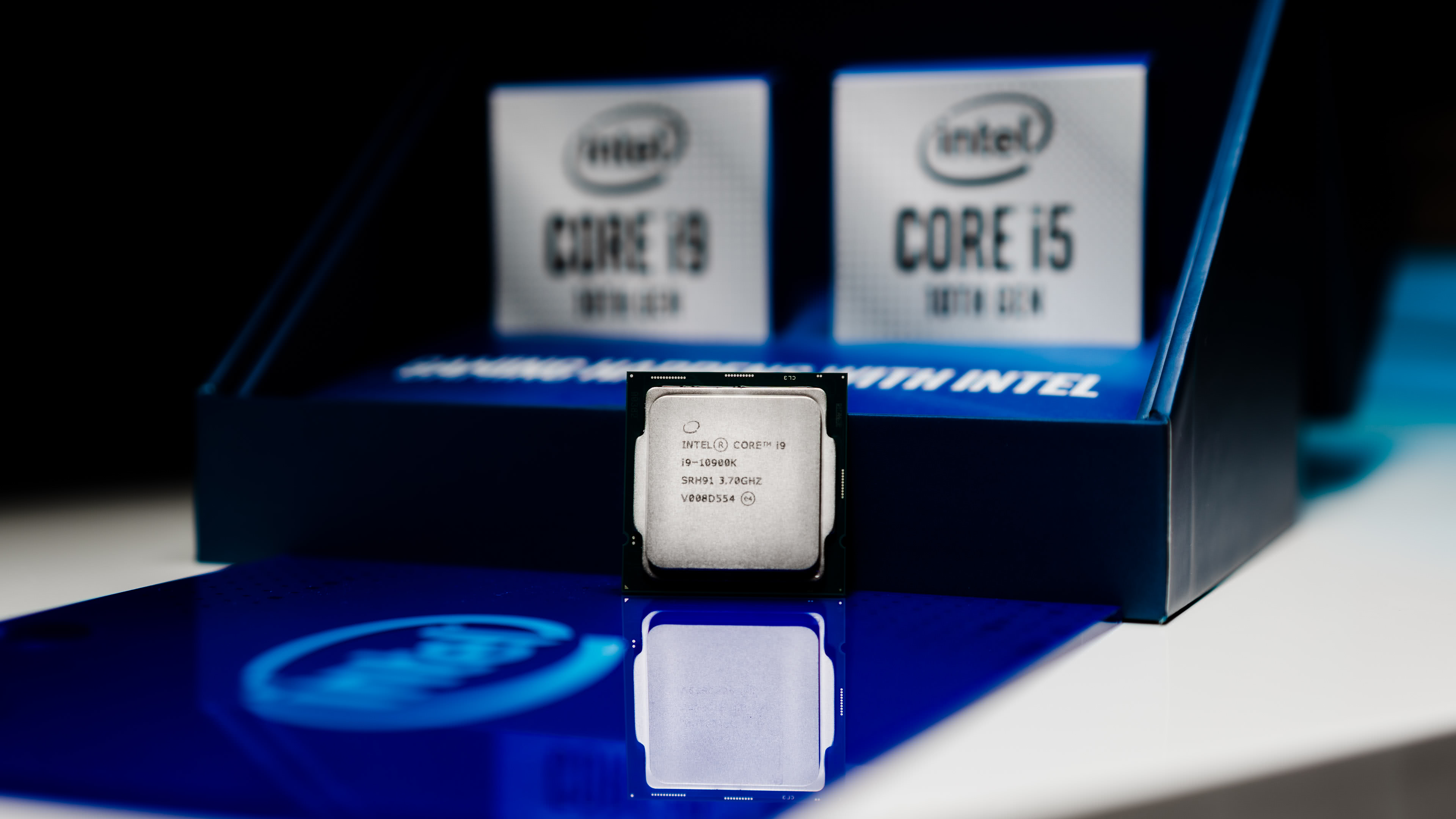 Computer CPU Intel Core I9 10900K Desktop Processor 10 Cores 5.3